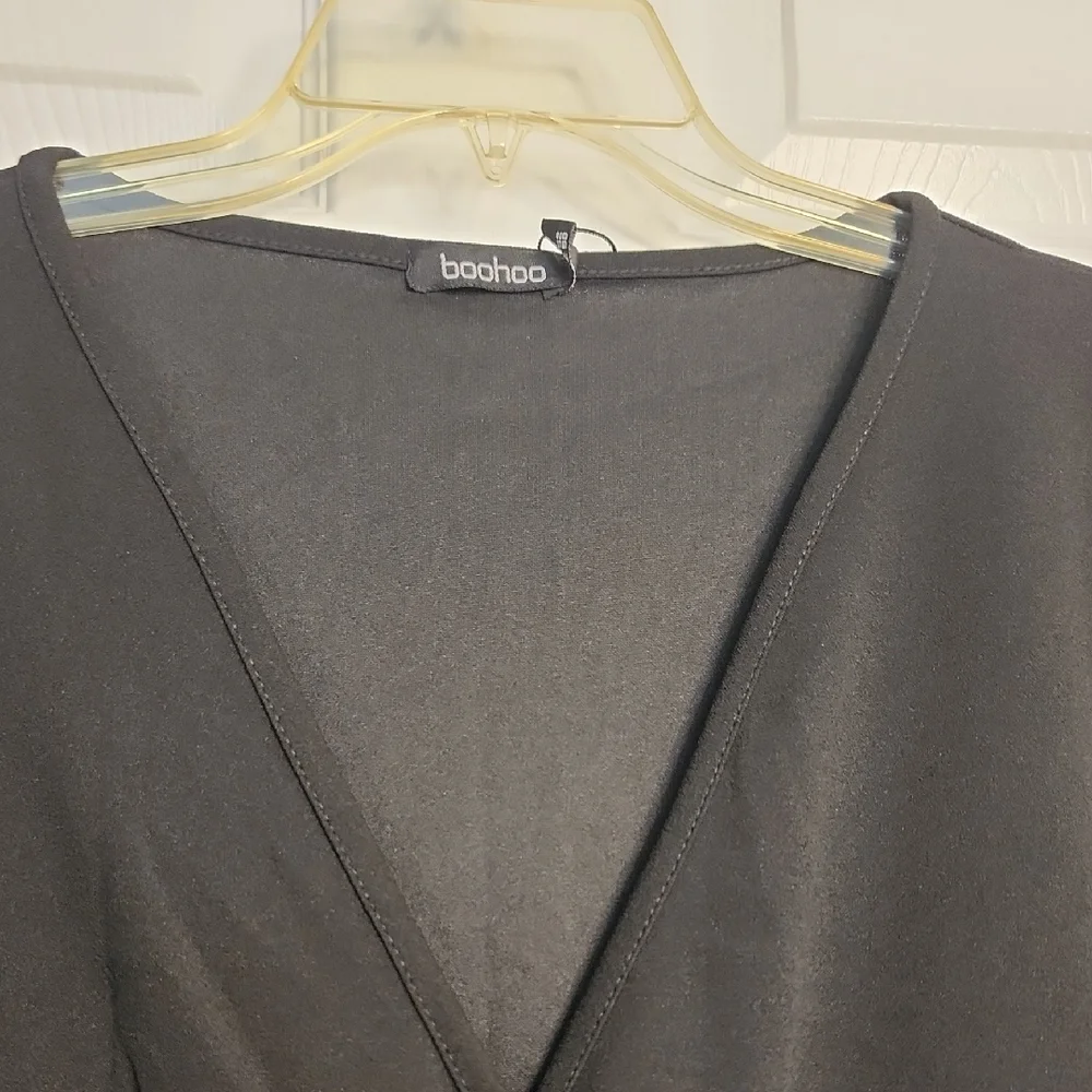 Boohoo Plus Black Midi Dress with Short Sleeves - Picture 7 of 12